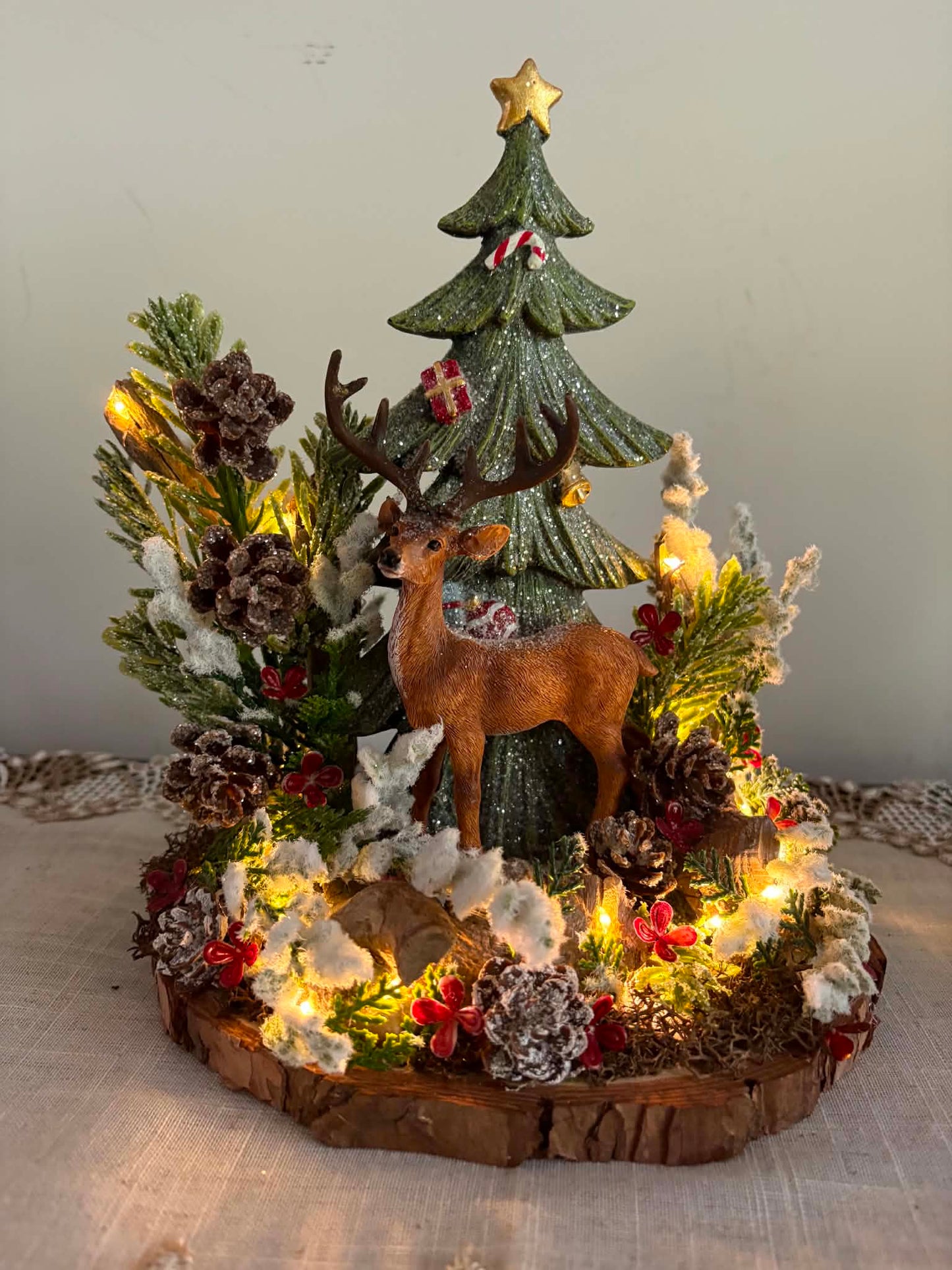 Woodland Christmas Table Decor