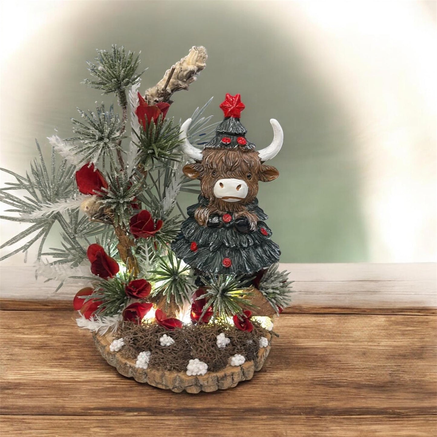 Penelope's Holiday Table Decor with lights